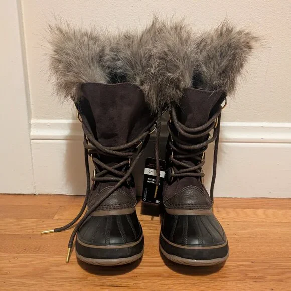 Sorel Joan of Arctic 6.5 NWT - Picture 3 of 5